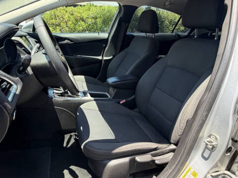 2017 Chevrolet Cruze LS Auto