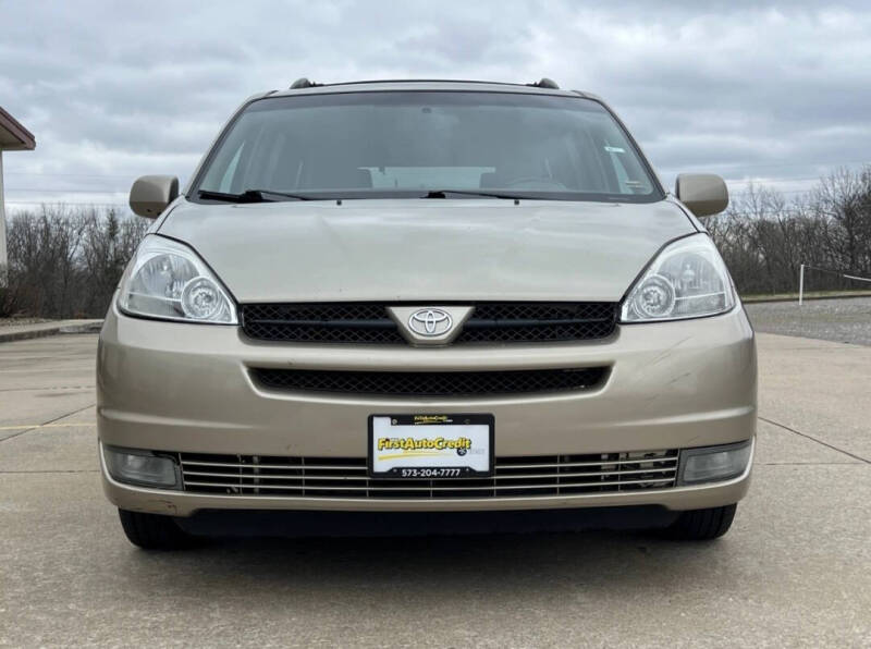 2004 Toyota Sienna