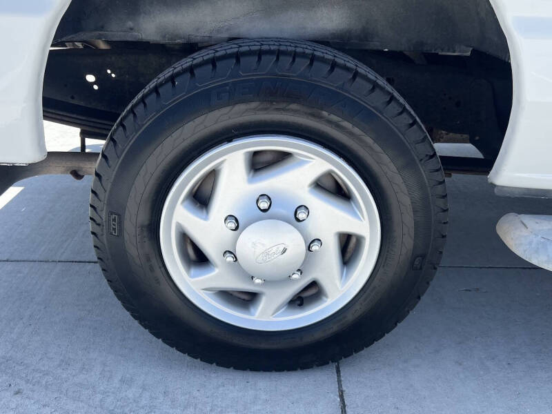 2014 Ford E-Series