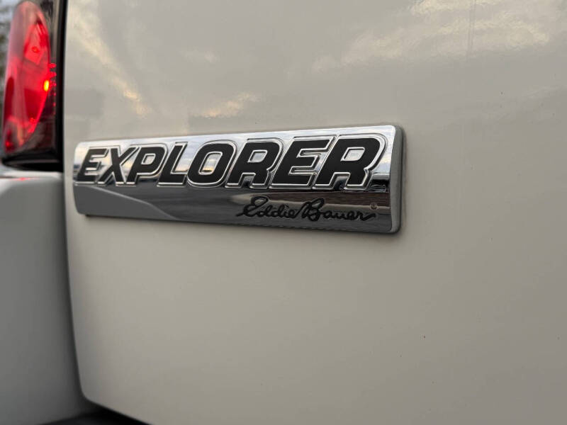 2010 Ford Explorer Eddie Bauer