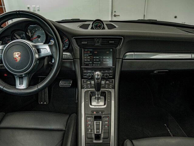 2015 Porsche 911 Targa 4S