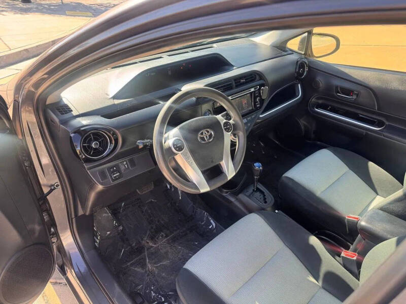 2015 Toyota Prius c