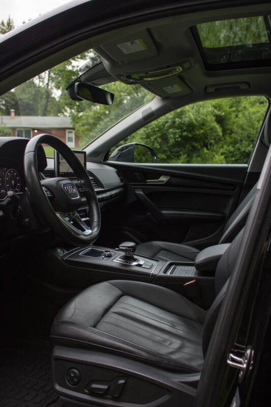 2020 Audi Q5 e quattro Premium Plus 55 TFSI