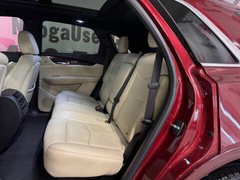 2017 Cadillac XT5 Premium Luxury