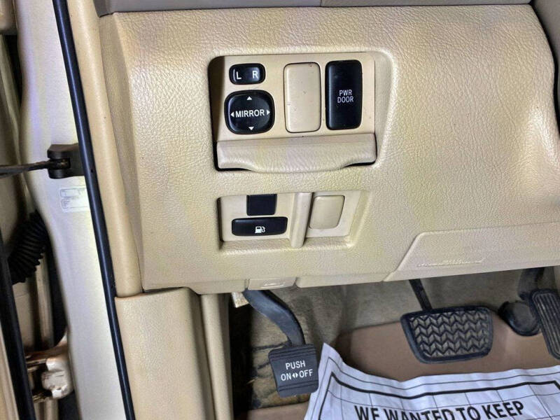 2004 Lexus RX 330