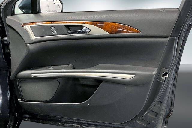 2014 Lincoln MKZ