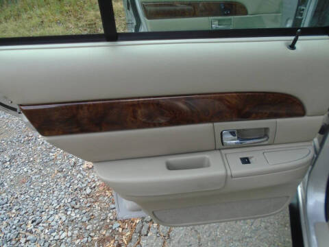 2010 Mercury Grand Marquis LS