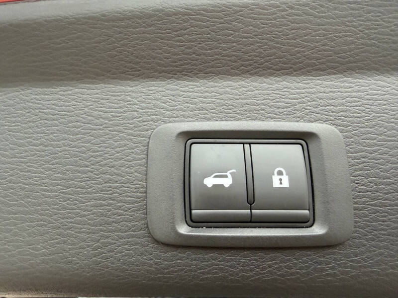 2023 Mitsubishi Outlander PHEV SEL