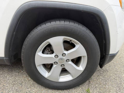 2011 Jeep Grand Cherokee Laredo