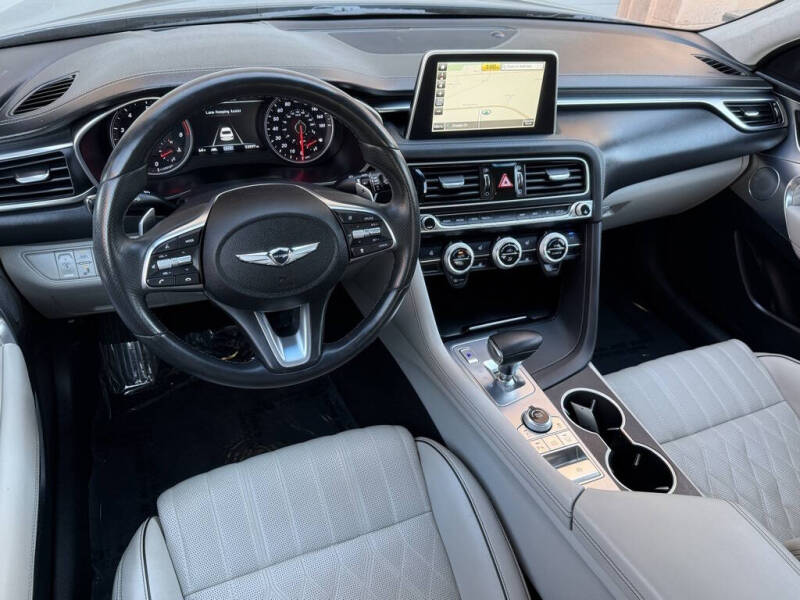 2020 Genesis G70