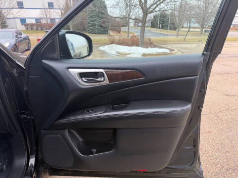 2014 Nissan Pathfinder Platinum