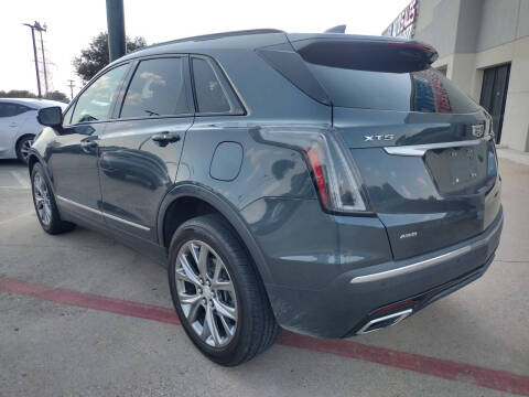 2021 Cadillac XT5 Sport