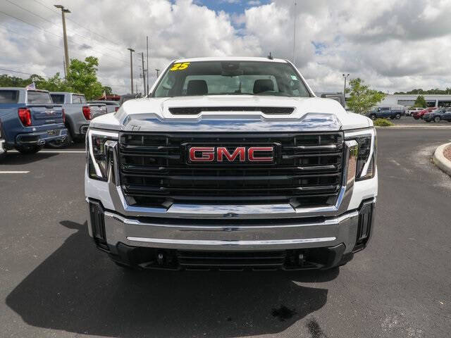 2025 GMC Sierra 2500HD Pro