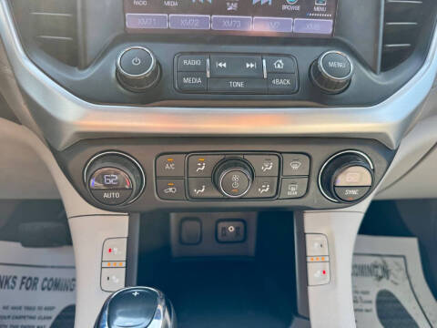 2017 GMC Acadia SLE-2