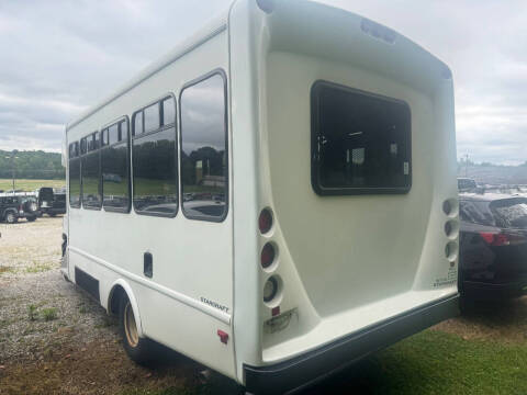2017 Ford E-Series E-350 SD