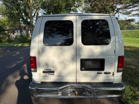 2014 Ford E-Series E-250