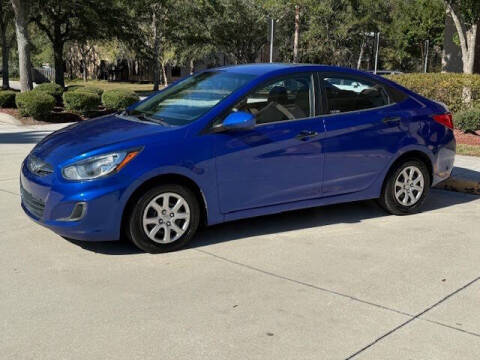 2012 Hyundai Accent GLS