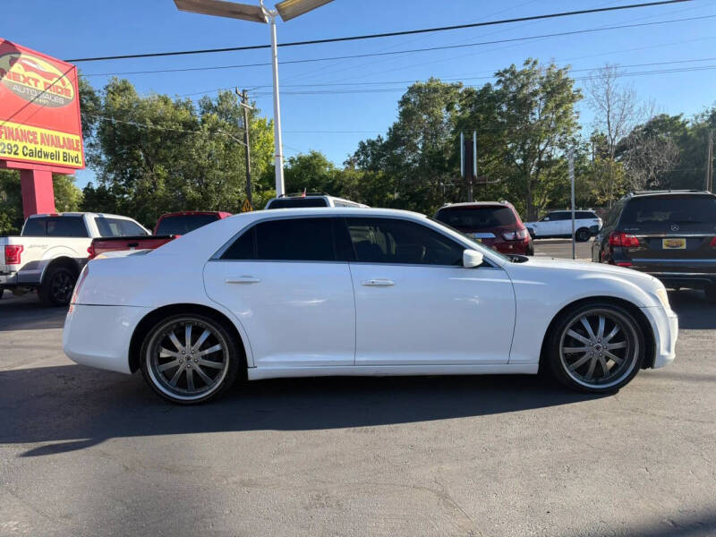 2014 Chrysler 300