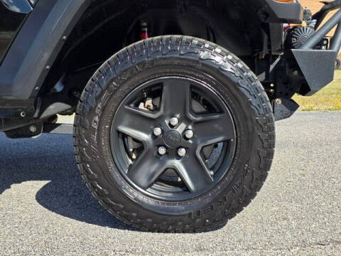 2020 Jeep Gladiator Sport