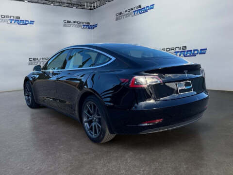 2020 Tesla Model 3 Standard Range Plus