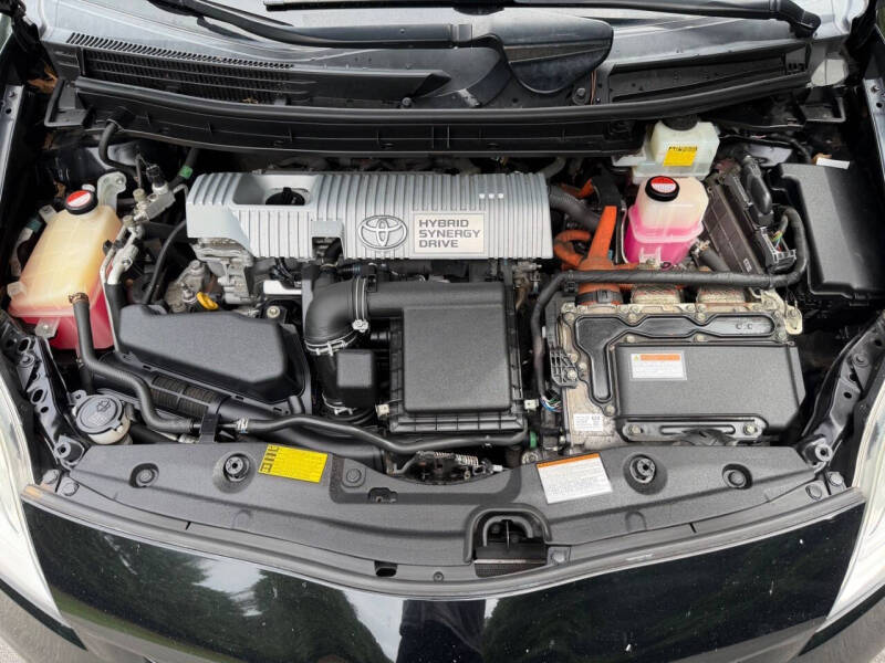 2015 Toyota Prius Three