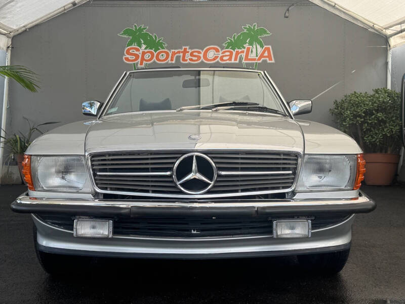 1986 Mercedes-Benz 560-Class 560 SL