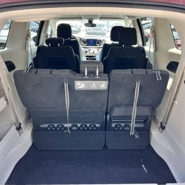 2017 Chrysler Pacifica Touring