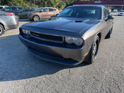 2013 Dodge Challenger for sale at Certified Motors LLC in Mableton GA