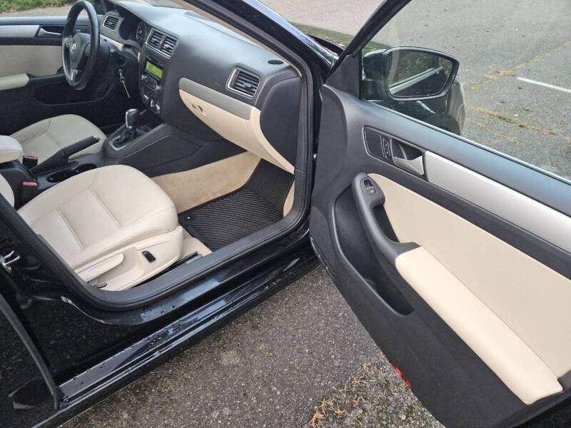 2014 Volkswagen Jetta SE