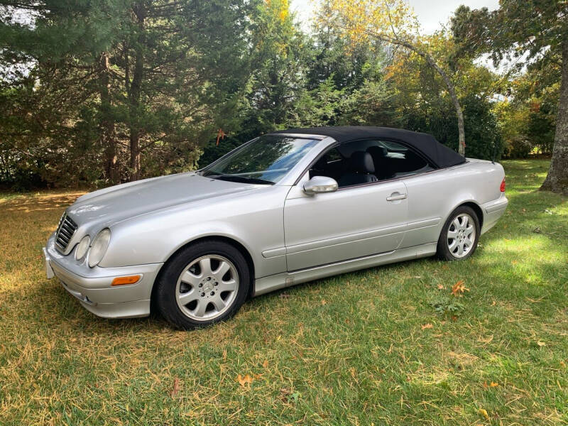 2002 Mercedes-Benz CLK for sale at The Car Store in Milford MA