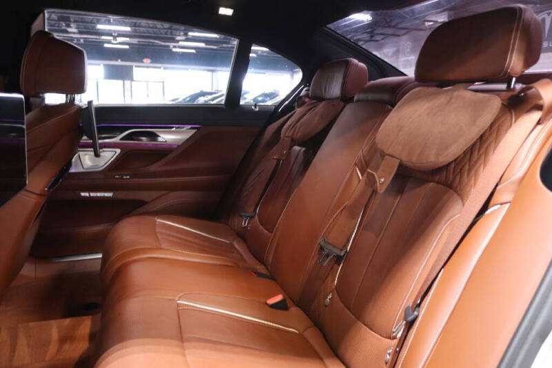 2018 BMW 7 Series M760i xDrive