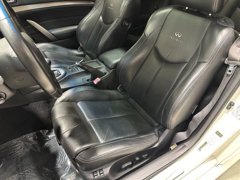 2011 Infiniti G37 Coupe Sport