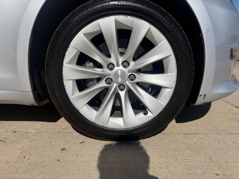 2016 Tesla Model S