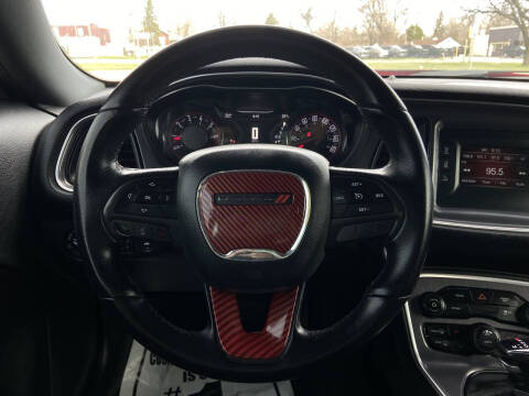 2017 Dodge Challenger SXT