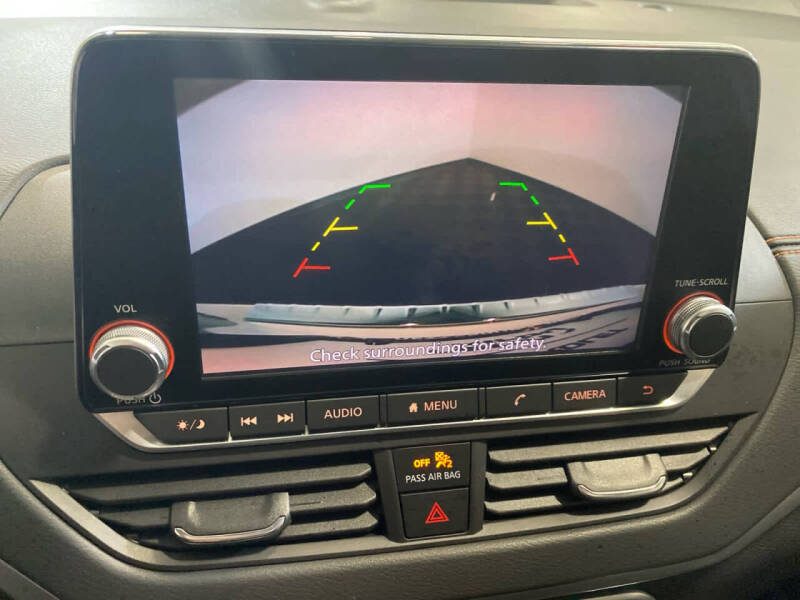 2022 Nissan Altima 2.5 SR