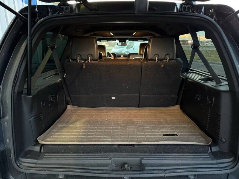 2011 Lincoln Navigator L