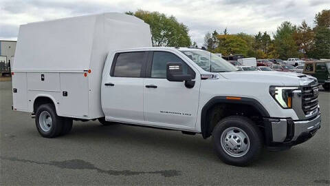 2025 GMC Sierra 3500HD