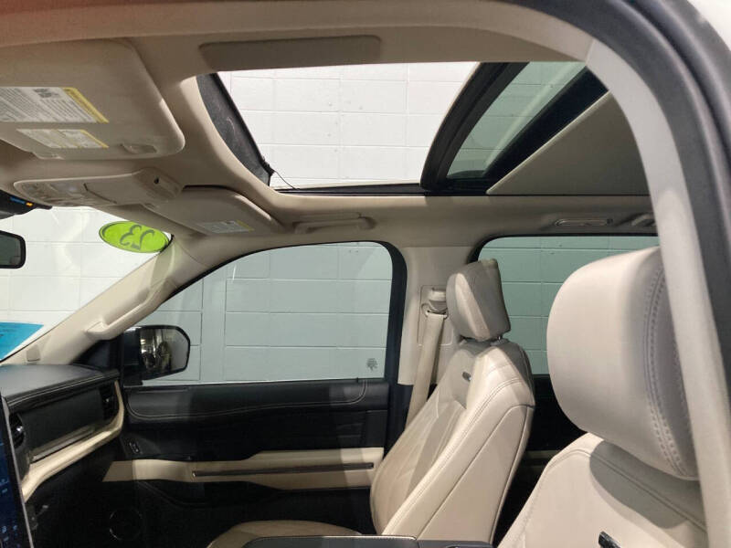 2023 Ford Expedition MAX Platinum
