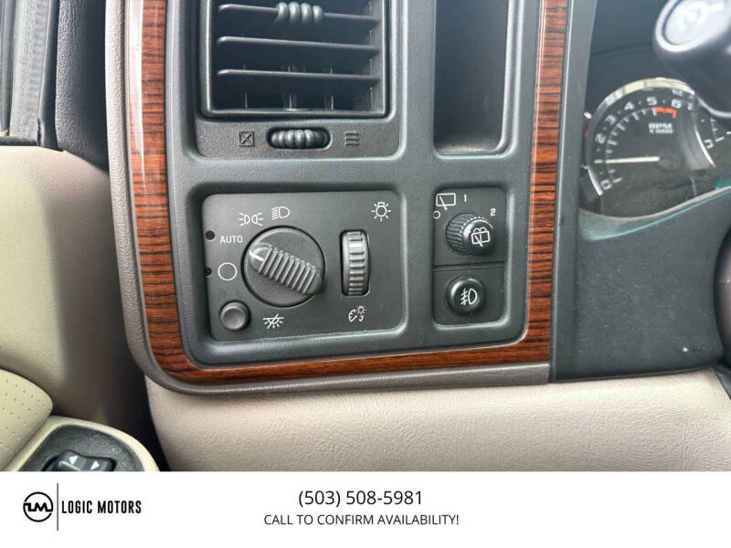 2003 Cadillac Escalade