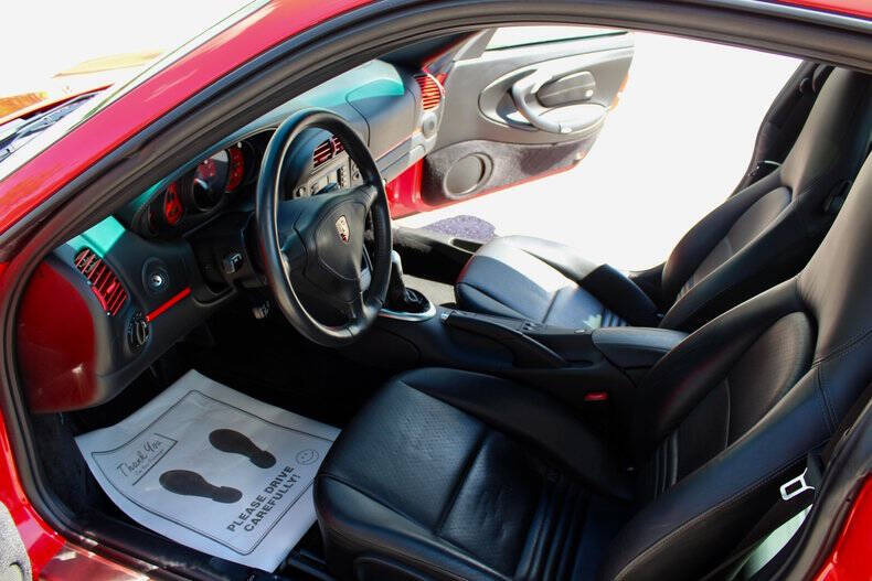 2003 Porsche 911 Carrera