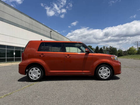 2012 Scion xB Release Series 9.0
