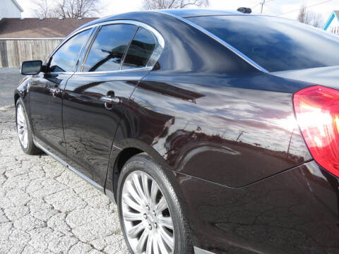 2013 Lincoln MKS