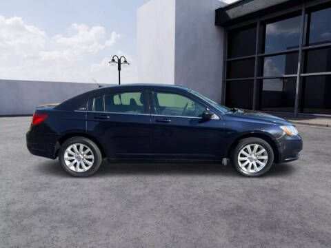 2012 Chrysler 200 Touring