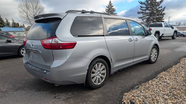 2017 Toyota Sienna
