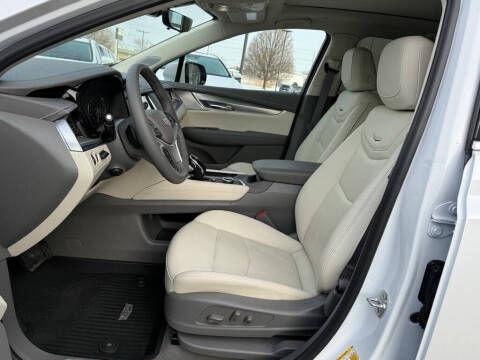 2025 Cadillac XT5 Premium Luxury