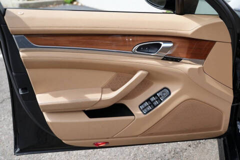 2013 Porsche Panamera