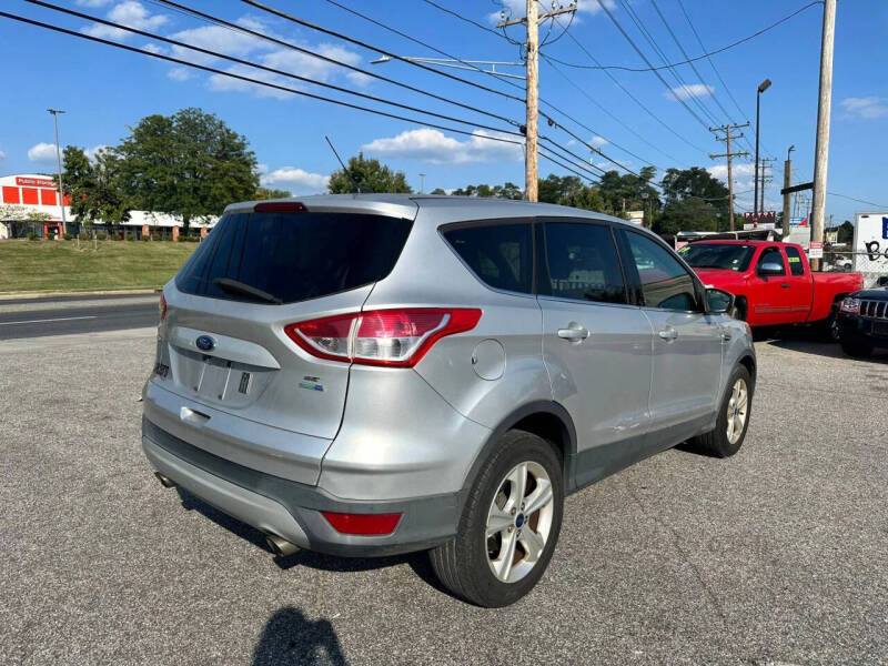 2015 Ford Escape SE