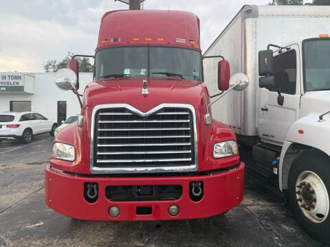 2015 Mack Pinnacle