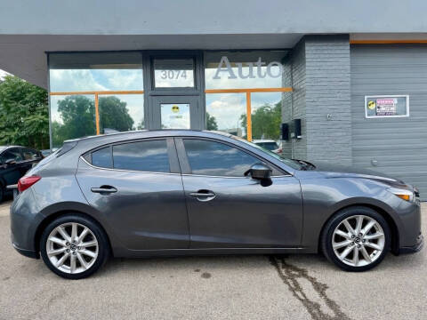 2017 Mazda MAZDA3 Grand Touring