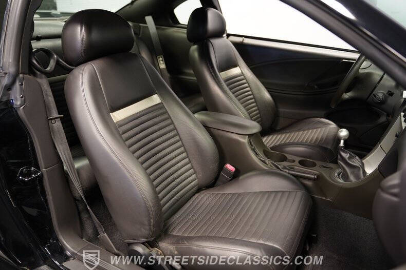 2003 Ford Mustang Mach 1 Premium